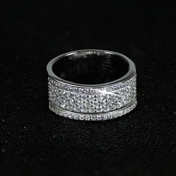 New Luxury 925 Silver Beautiful Diamond Eternity Elegant Ring - Picture 4 of 5